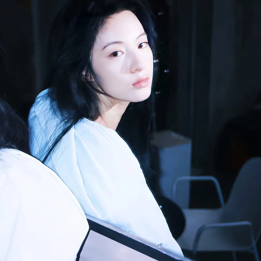 凝视蕾妮玛莉佛森